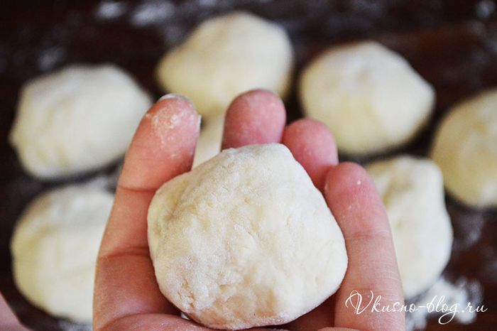 Коржик з сиром на сковороді