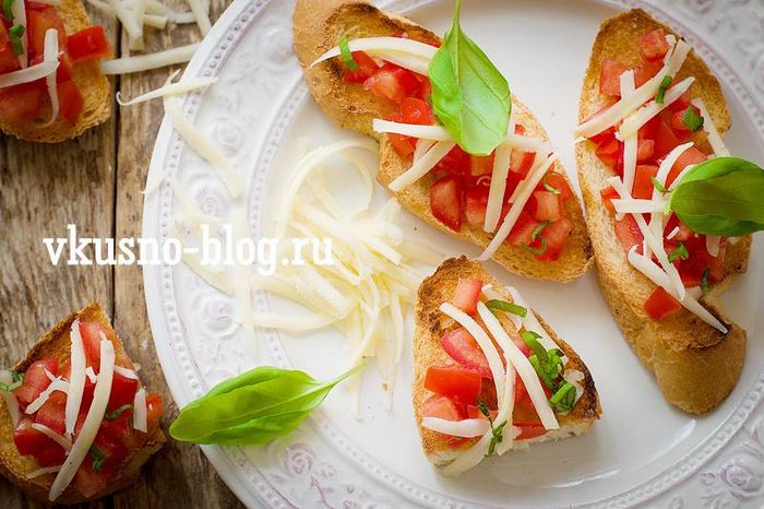 Брускетта. Рецепт з помідорами